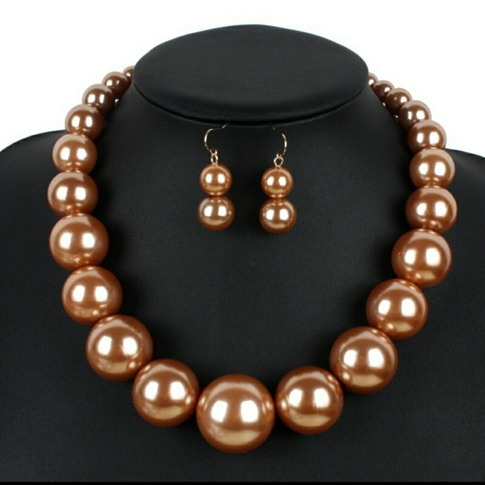 Necklace Set